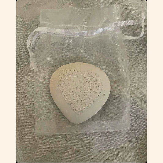 Galet « Cœur Dentelle » — Ploutos Bougie