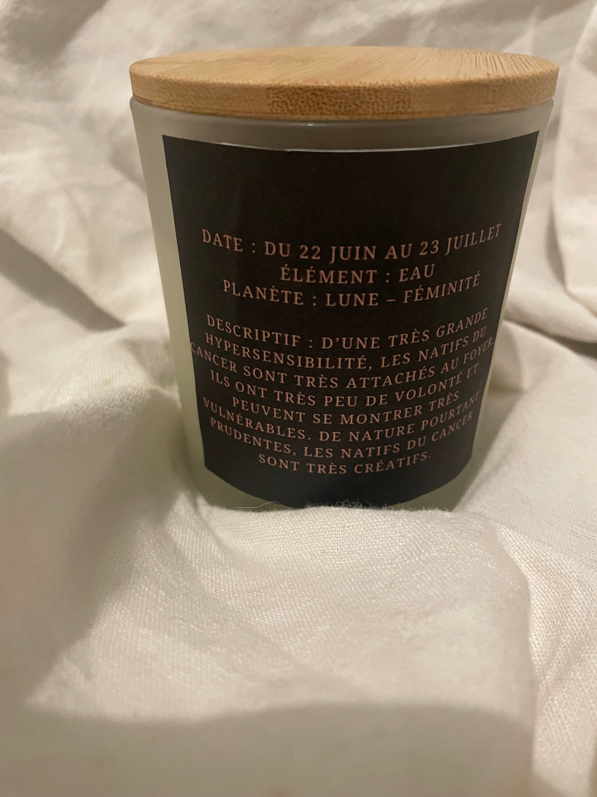 Bougie astrologique Eau pour Cancer, Scorpion et Poissons, en cire de soja — visuel 6 de la galerie