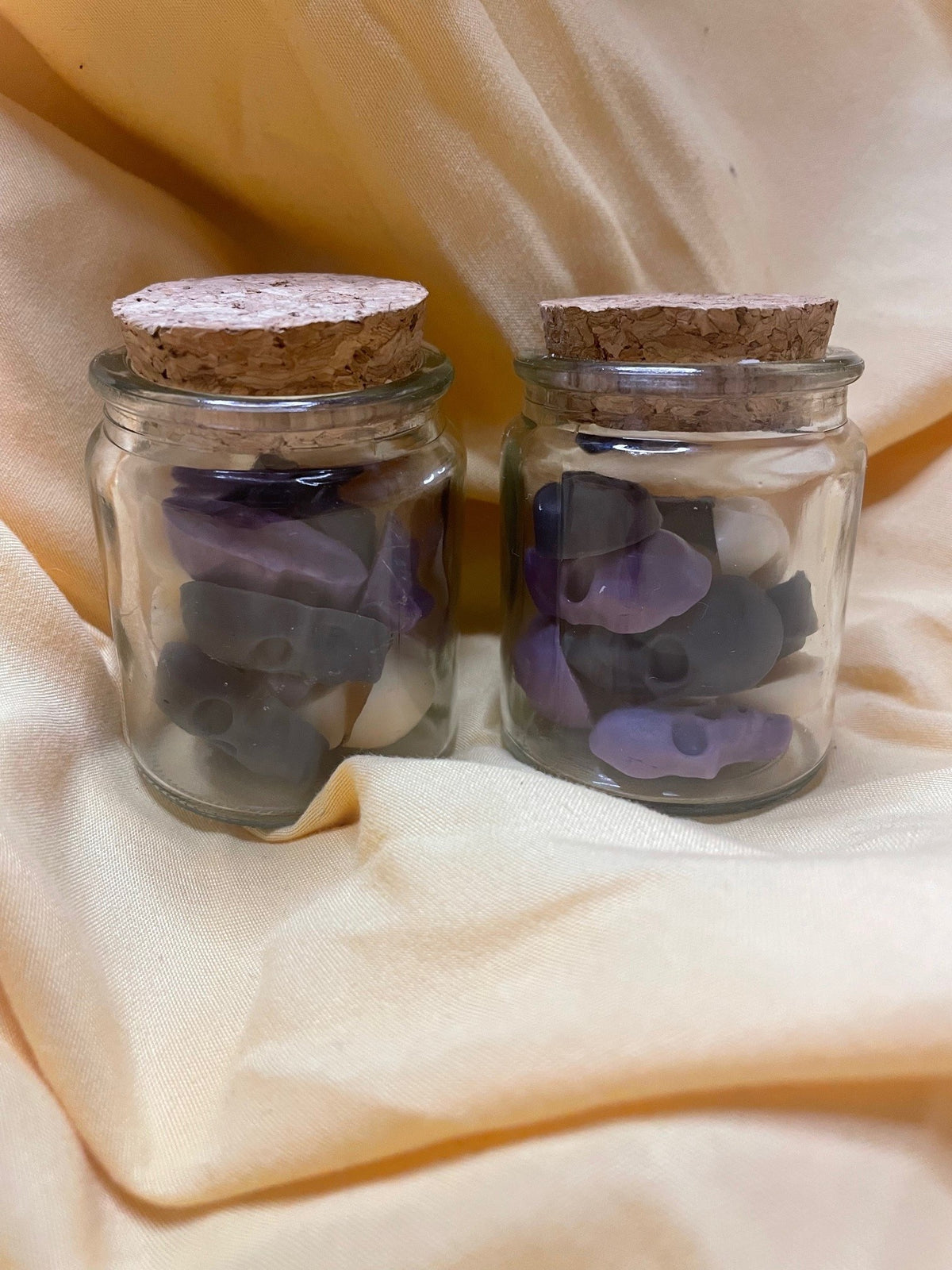 Trois fondants Potion Magique en forme de tête de mort — Ploutos Bougie