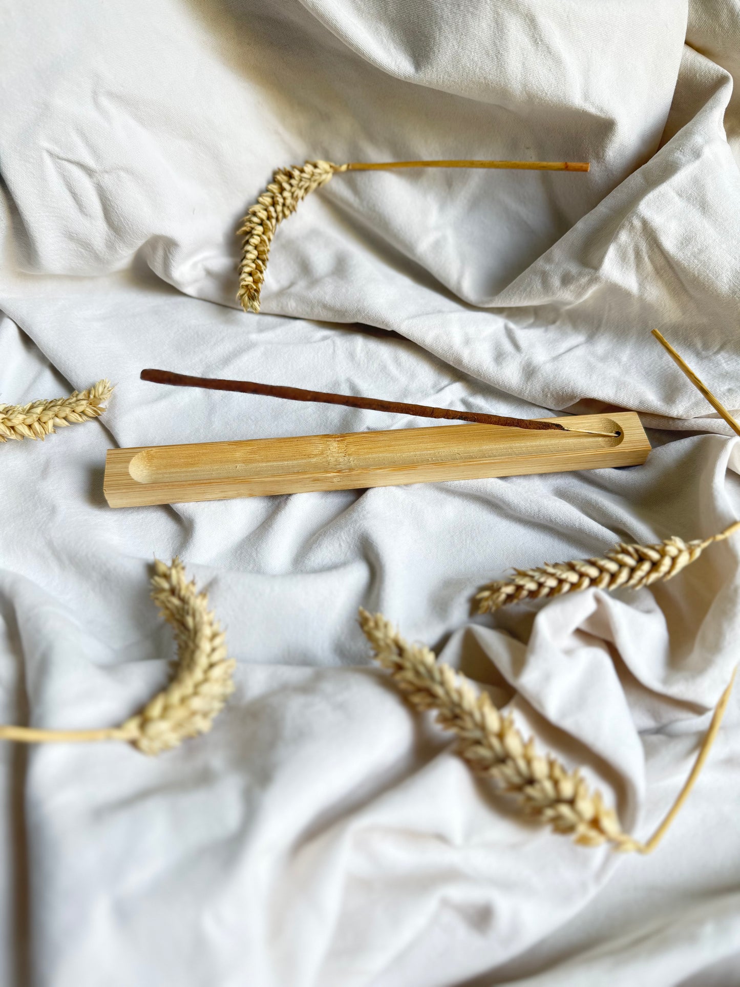 Porte-encens en bois pour bâtonnets d’encens — Ploutos Bougie